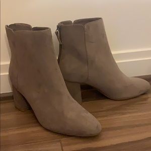 Old Navy Booties (never worn)